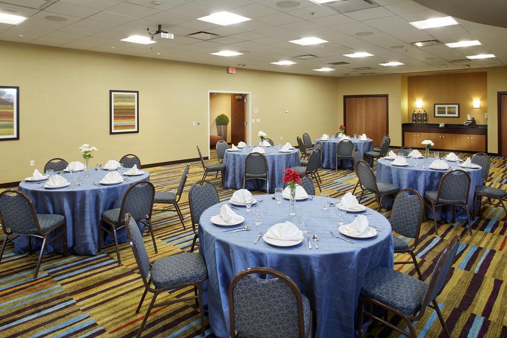 Fairfield Inn & Suites By Marriott Cleveland Beachwood Exterior foto