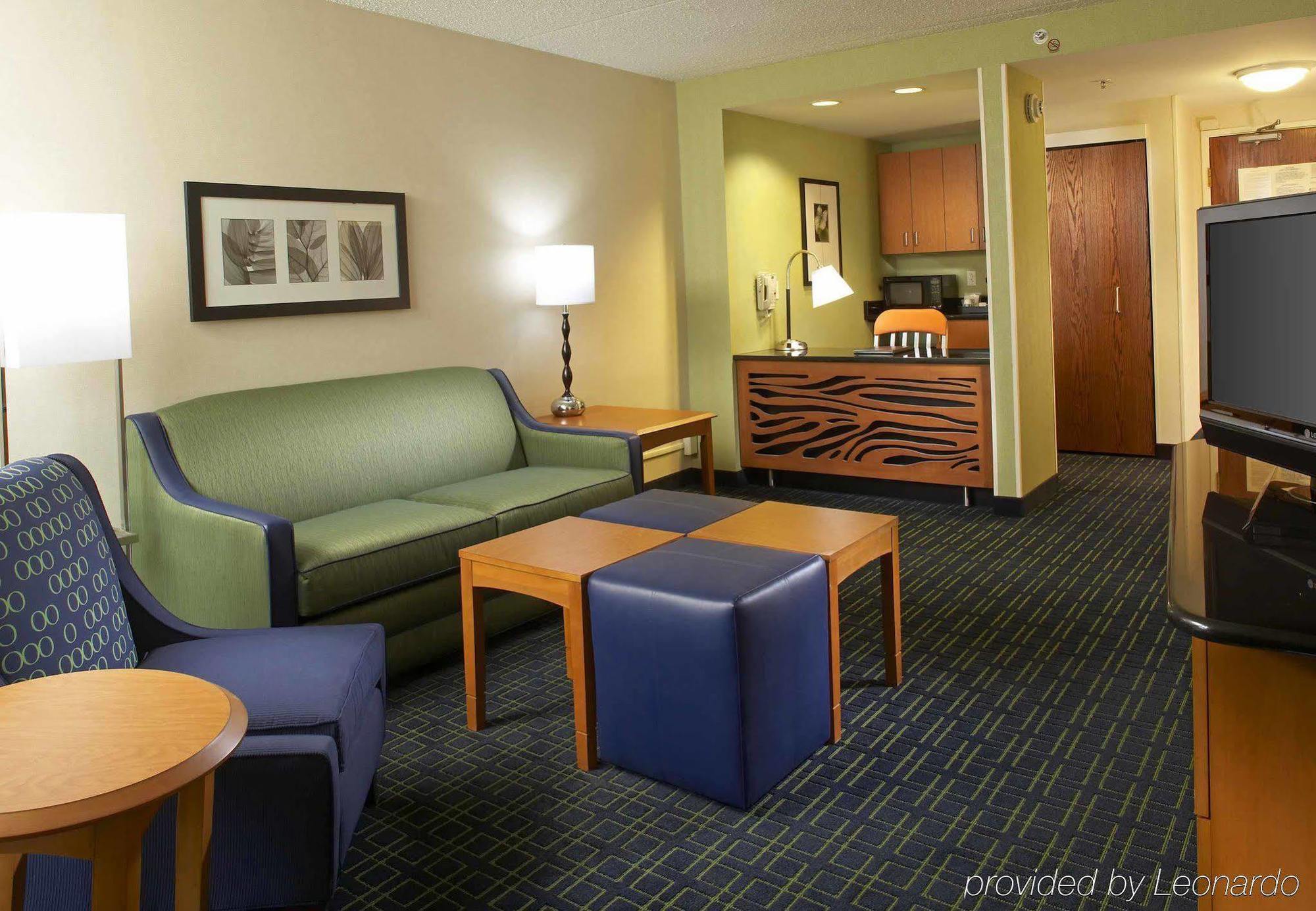 Fairfield Inn & Suites By Marriott Cleveland Beachwood Habitación foto